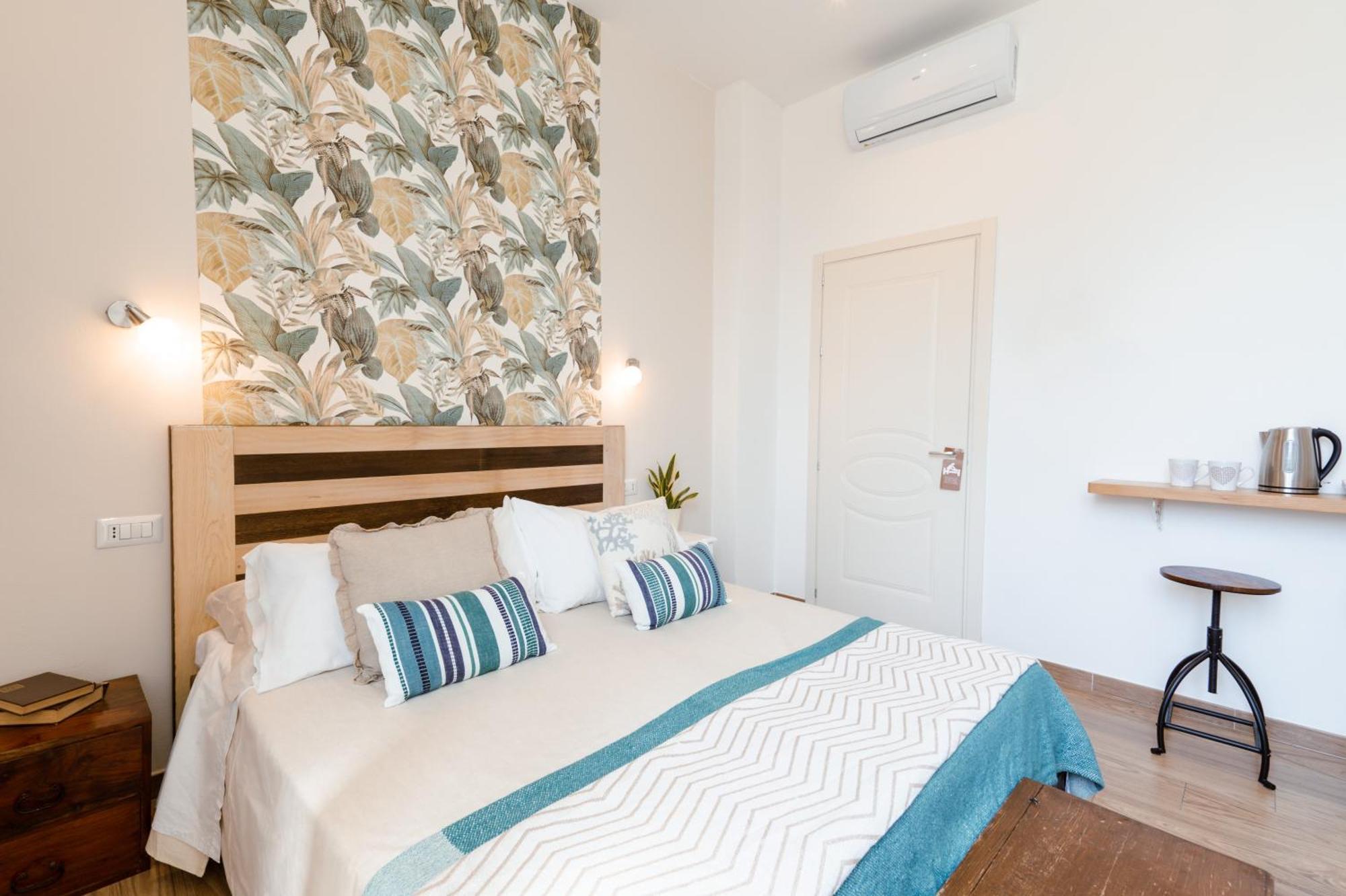 The Railway 74 Bed & Breakfast *